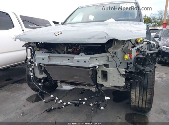 7PDSGBBA6RN041098 2024 RIVIAN R1S Gray Вид спереду