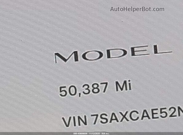 7SAXCAE52NF345378 2022 TESLA MODEL X Черный Панорамный вид салона 360°