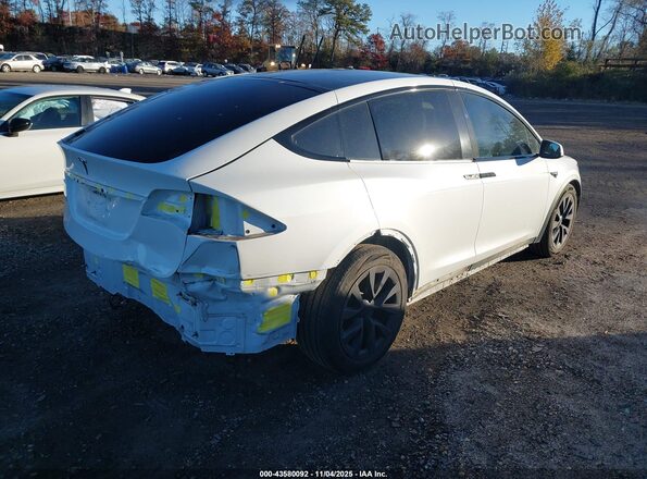 7SAXCBE5XPF375575 2023 TESLA MODEL X Белый Задняя правая четверть