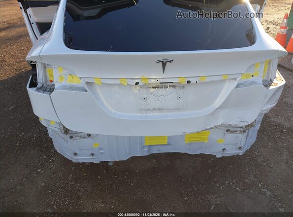 7SAXCBE5XPF375575 2023 TESLA MODEL X Белый Вид спереди