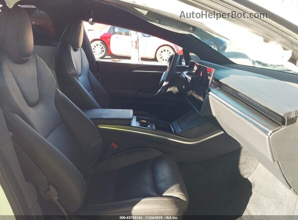 7SAXCBE63NF339183 2022 TESLA MODEL X White Вид салону спереду
