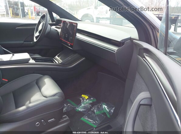 7SAXCBE64SF470022 2025 TESLA MODEL X Серый Вид салона спереди