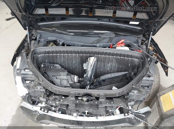 7SAXCBE66RF460974 2024 TESLA MODEL X Black Widok z tyłu