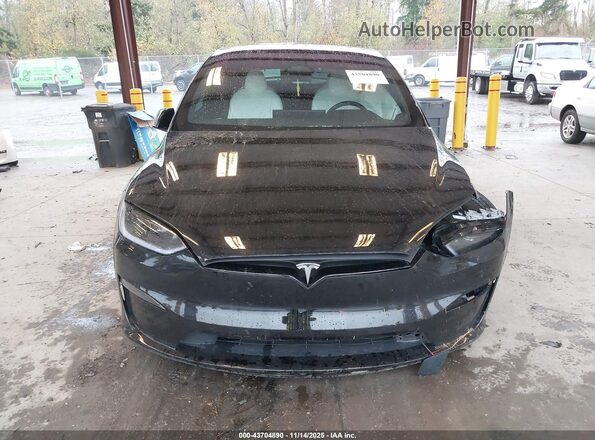 7SAXCBE67RF457369 2024 TESLA MODEL X Черный Вид панели приборов