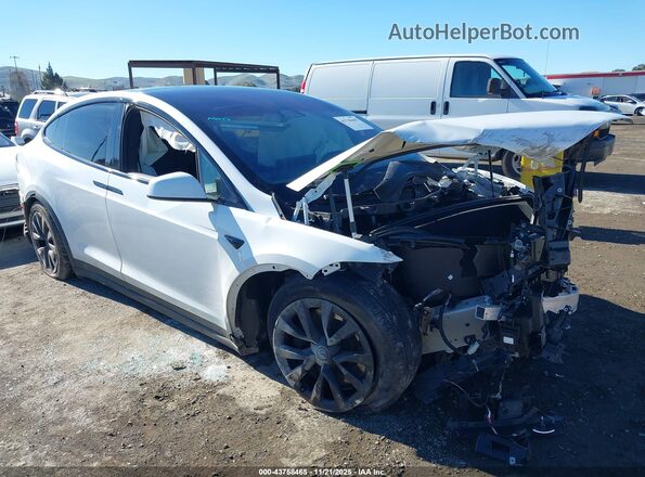 7SAXCDE55NF339480 2022 TESLA MODEL X Белый Передняя правая четверть
