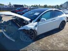 2022 Tesla Model X Dual Motor All-wheel Drive/plaid Tri Motor All-wheel Drive Белый vin: 7SAXCDE55NF339480