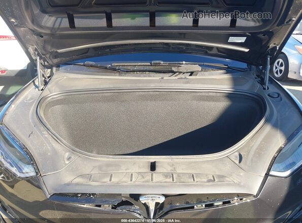 7SAXCDE55RF458622 2024 TESLA MODEL X Черный Вид сзади