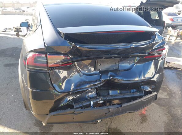 7SAXCDE55RF458622 2024 TESLA MODEL X Черный Вид спереди