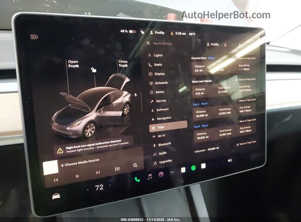 7SAYGAEE2NF558310 2022 TESLA MODEL Y Серый Вид задних сидений