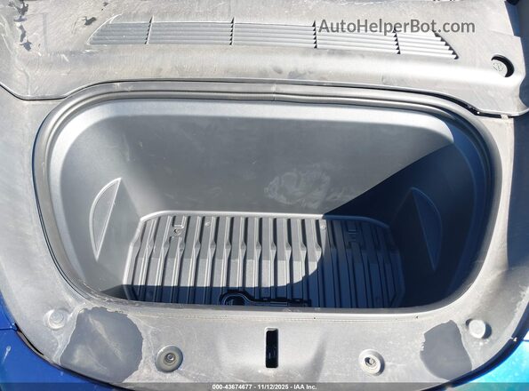 7SAYGAEE6RF155047 2024 TESLA MODEL Y Blue Widok z tyłu
