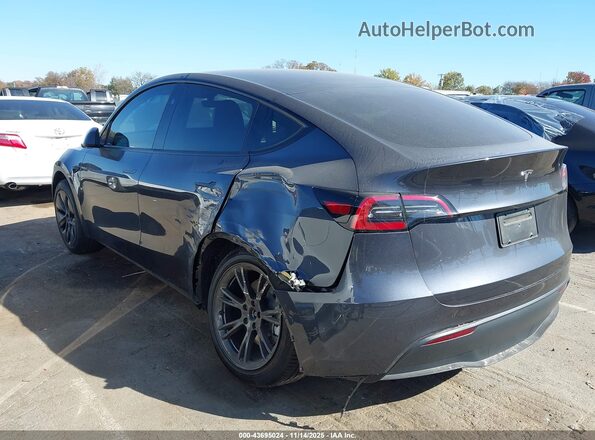 7SAYGDED1SA368287 2025 TESLA MODEL Y Gray Trasero izquierdo