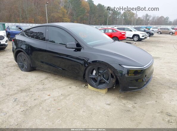 7SAYGDED2TA446609 2026 TESLA MODEL Y Black Przód prawy
