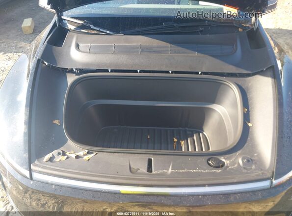 7SAYGDED2TA446609 2026 TESLA MODEL Y Black Widok z tyłu