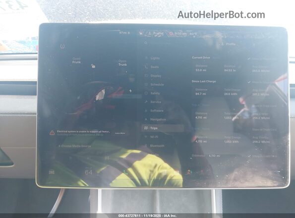 7SAYGDED2TA446609 2026 TESLA MODEL Y Black 