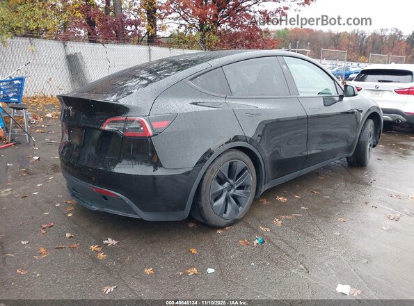 7SAYGDED3SF246940 2025 TESLA MODEL Y Черный Задняя правая четверть