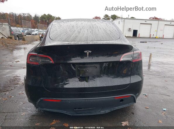 7SAYGDED3SF246940 2025 TESLA MODEL Y Черный 