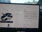 2026 Tesla Model Y Rwd White vin: 7SAYGDED6TA427996