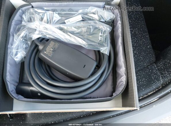 7SAYGDED7TA579964 2026 TESLA MODEL Y Серый Вид щитка приборов