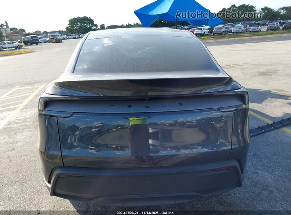 7SAYGDED7TA579964 2026 TESLA MODEL Y Серый 