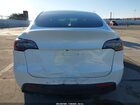 2022 Tesla Model Y Long Range Dual Motor All-wheel Drive White vin: 7SAYGDEE0NF363789