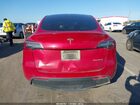 2022 Tesla Model Y Long Range Dual Motor All-wheel Drive Red vin: 7SAYGDEE0NF391625