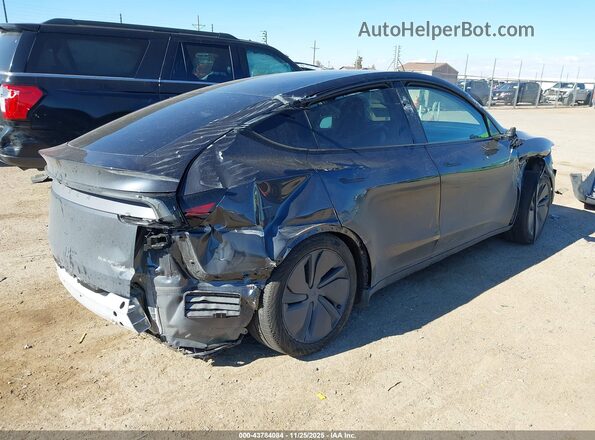 7SAYGDEE2TA396741 2026 TESLA MODEL Y Gray უკანა მარჯვენა