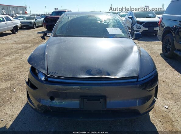 7SAYGDEE2TA396741 2026 TESLA MODEL Y Gray უკანა სალონის ხედი