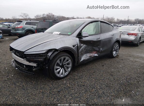 7SAYGDEE2TA499755 2026 TESLA MODEL Y Blue წინა მარცხენა ხედი სამი მეოთხედიდან