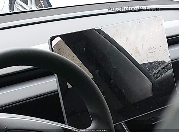 7SAYGDEE2TA499755 2026 TESLA MODEL Y Blue 