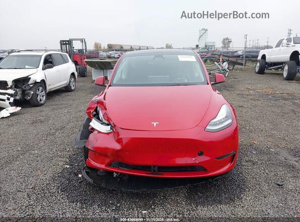 7SAYGDEE3NF461831 2022 TESLA MODEL Y Red Widok deski rozdzielczej