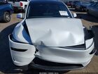 2026 Tesla Model Y Long Range Dual Motor All-wheel Drive/long Range Launch Series White vin: 7SAYGDEE4TA496114