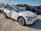 2026 Tesla Model Y White vin: 7SAYGDEE5TA406677