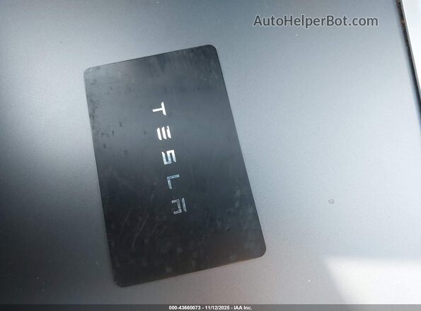 7SAYGDEE6PF683699 2023 TESLA MODEL Y White Vista del salpicadero