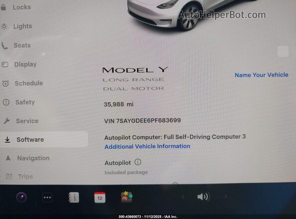 7SAYGDEE6PF683699 2023 TESLA MODEL Y White Vista de los asientos traseros