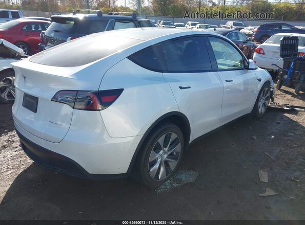 7SAYGDEE6PF683699 2023 TESLA MODEL Y White Trasero derecho