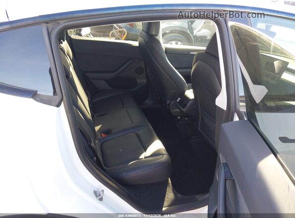 7SAYGDEE6PF683699 2023 TESLA MODEL Y White Vista de la etiqueta del VIN