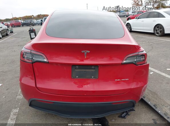 7SAYGDEE8NF310077 2022 TESLA MODEL Y Red 