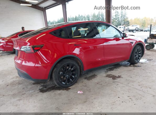 7SAYGDEE8NF479998 2022 TESLA MODEL Y Red Tył prawy