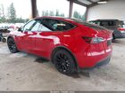 2022 Tesla Model Y Long Range Dual Motor All-wheel Drive Red vin: 7SAYGDEE8NF479998