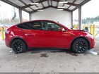 2022 Tesla Model Y Long Range Dual Motor All-wheel Drive Red vin: 7SAYGDEE8NF479998