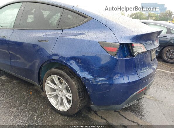 7SAYGDEE8NF504463 2022 TESLA MODEL Y Blue Widok z przodu