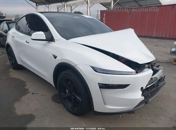 7SAYGDEE8TF409950 2026 TESLA MODEL Y White Przód prawy