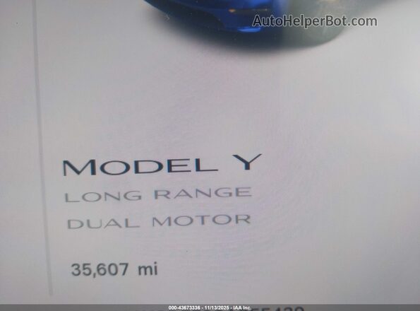7SAYGDEE9SA355439 2025 TESLA MODEL Y Black Սալոնի 360 աստիճան տեսք