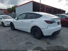 2022 Tesla Model Y Performance Dual Motor All-wheel Drive White vin: 7SAYGDEF5NF323622