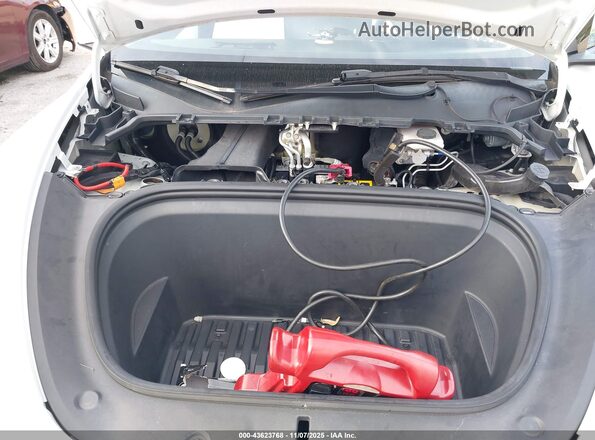 7SAYGDEF5NF323622 2022 TESLA MODEL Y White უკანა ხედი