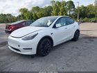 2022 Tesla Model Y Performance Dual Motor All-wheel Drive White vin: 7SAYGDEF5NF323622