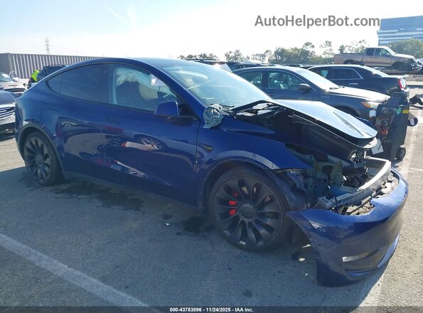 7SAYGDEF7NF401057 2022 TESLA MODEL Y Blue ხელსაწყოთა პანელის ხედი