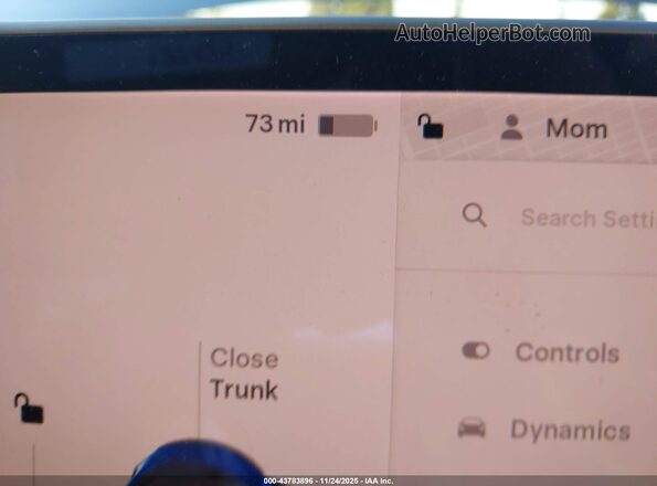 7SAYGDEF7NF401057 2022 TESLA MODEL Y Blue 