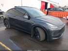 2024 Tesla Model Y Performance Dual Motor All-wheel Drive Gray vin: 7SAYGDEF8RF089515