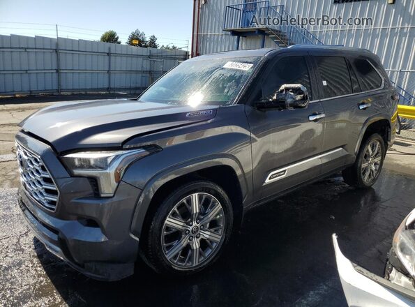 7SVAAABA1PX009052 2023 TOYOTA SEQUOIA Gray Przód lewy